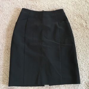 Black midi skirt